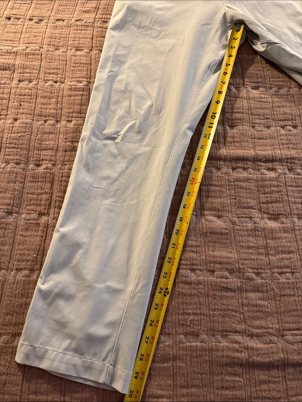 Lululemon ABC Classic Fit Trousers in Stone - 34x30